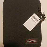 EASTPAK - Custodia per tablet