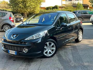 Peugeot 207 - 2007