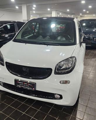 NUOVA SMART FORTWO SUPER PASSION 1.0 BENZ 71CV TWI