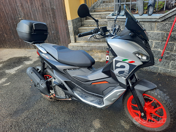 Aprilia sr gt 200