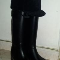 Stivali e cap equitazione