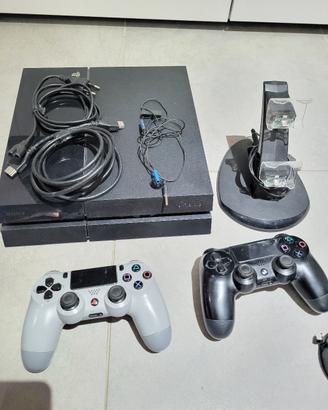 Ps4 slim 1 tb + 2 joypad + auricolare e giochi