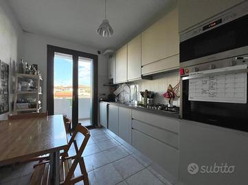 3 LOCALI A CARBONERA