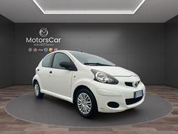 TOYOTA Aygo 1.0 12V VVT-i 5p. Deep Ocean Conn.