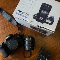 Canon eos 7D + EF 35-70mm + accessori