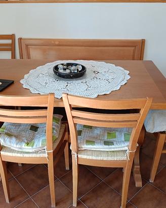tavolo allungabile+4 sedie+ panca
