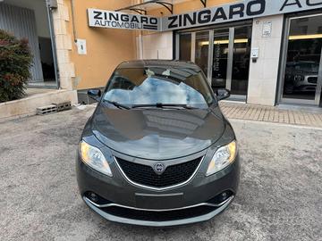 LANCIA YPSILON 1.2 69 CV. BENZINA NAVIGATORE PERFE