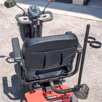 Scooter elettrico smontabile per disabili