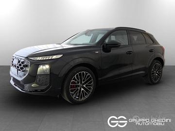 AUDI Q3 III 2025 - Q3 2.0 tfsi S line edition quat