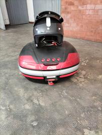 baule GIVI con chiave + casco