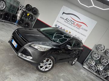 Ford Kuga 2.0 TDCI 180 CV S&S 4WD Powershift Titan