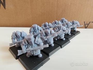 Warhammer 10 archibugieri nani del caos in resina