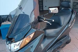 Suzuki  Burgman 400 PERFETTO – 22.800 km