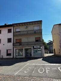 CENTRALISSIMO BICAMERE CON ANNESSO LOCALE COMME...