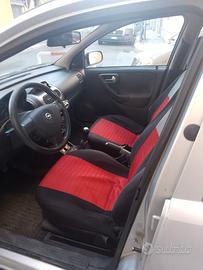 Opel Corsa benzina e GPL