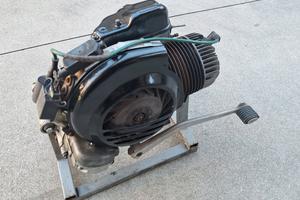Motore Piaggio Vespa PX125E Arcobaleno VNX1M