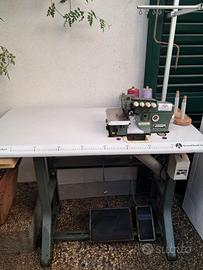 Taglia e cuci Rimoldi funzionante