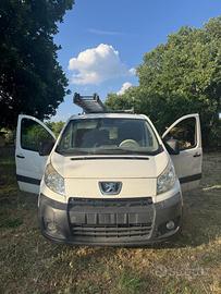 FURGONE PEUGEOT EXPERT