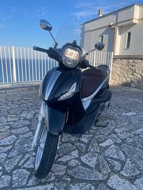 Scooter Piaggio Beverly 300 cc