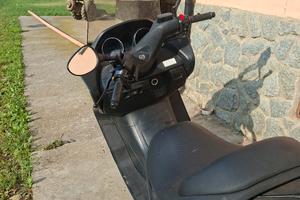 Scooter 400 majeschi 