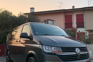 Volgswagen Multivan T6.1 150cv
