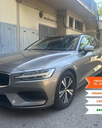 VOLVO V60 (2018-->) V60 D3 Geartronic Momentum ...