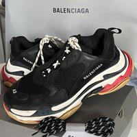 Balenciaga triple s