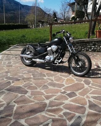 honda shadow 600 bobber 