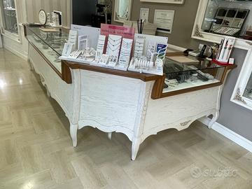 Arredamento gioielleria