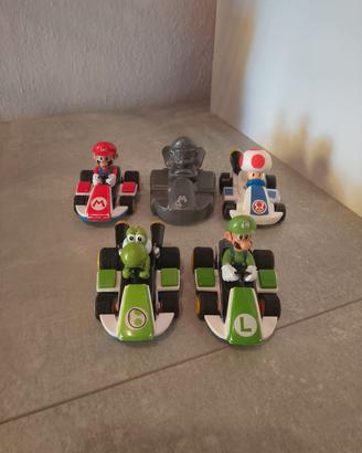 Lotto personaggi super mario kart macchinine