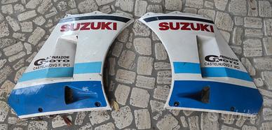 Suzuki RG500 -Carene laterali