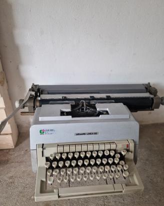 olivetti 98 macchina da scrivere
