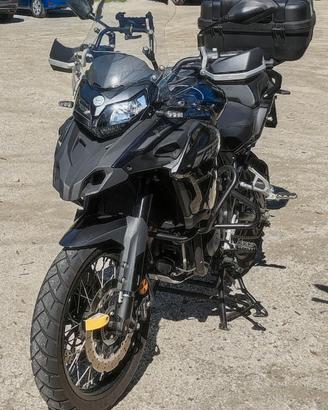 Benelli TRK 502X