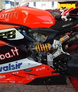 DUCATI 1299 versione stradale e ricambi racing