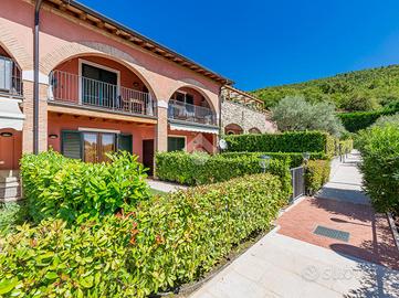 2 LOCALI A COSTERMANO