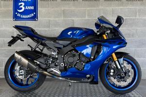 Yamaha YZF R1 Prova Riscatta o Rendi.