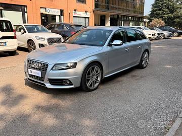 Audi A4 IV 2007 Avant S4 3.0 V6 tfsi quattro s-tro