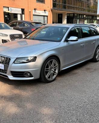 Audi A4 IV 2007 Avant S4 3.0 V6 tfsi quattro s-tro