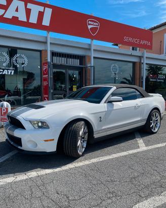 FORD Mustang SHELBY GT 500 - 2010