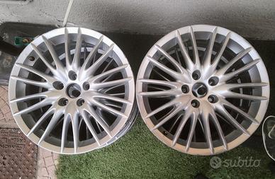 Cerchi da 17" per Giulietta
