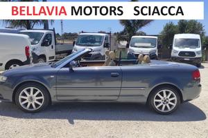 Audi A4 S-LINE Cabriolet 2.0 TDI 140CV