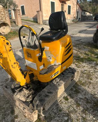 Miniescavatore jcb 10ql