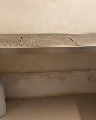 Tavolo spersore per caseificio
