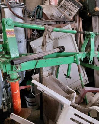 Atrezzatura agricola varia