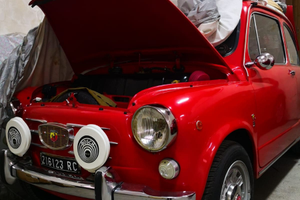 Epoca Zastava 750 sc luxe