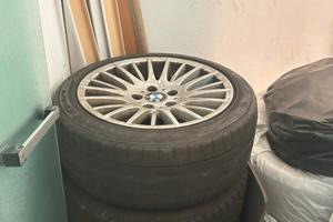 Set 4 ruote con cerchioni BMW