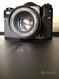 Macchina fotografica zenith +helios 44