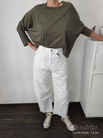 Jeans taglio balloon bianchi