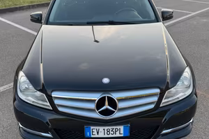 Mercedes Benz C180 automatico