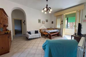 3 LOCALI A TERNI